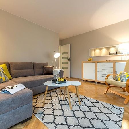 Chmielna 73 P&O Serviced Apartments วอร์ซอ ภายนอก รูปภาพ