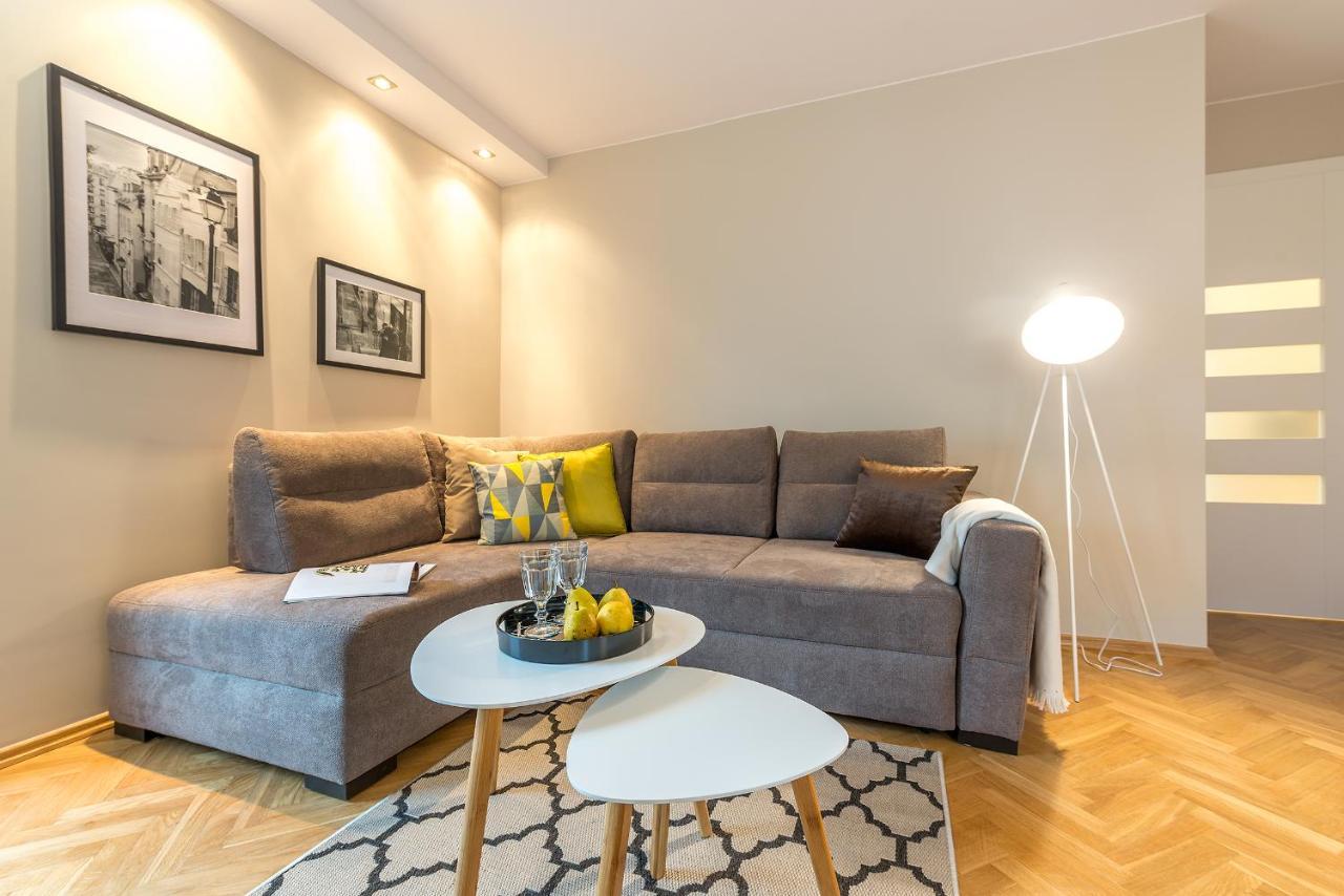 Chmielna 73 P&O Serviced Apartments วอร์ซอ ภายนอก รูปภาพ